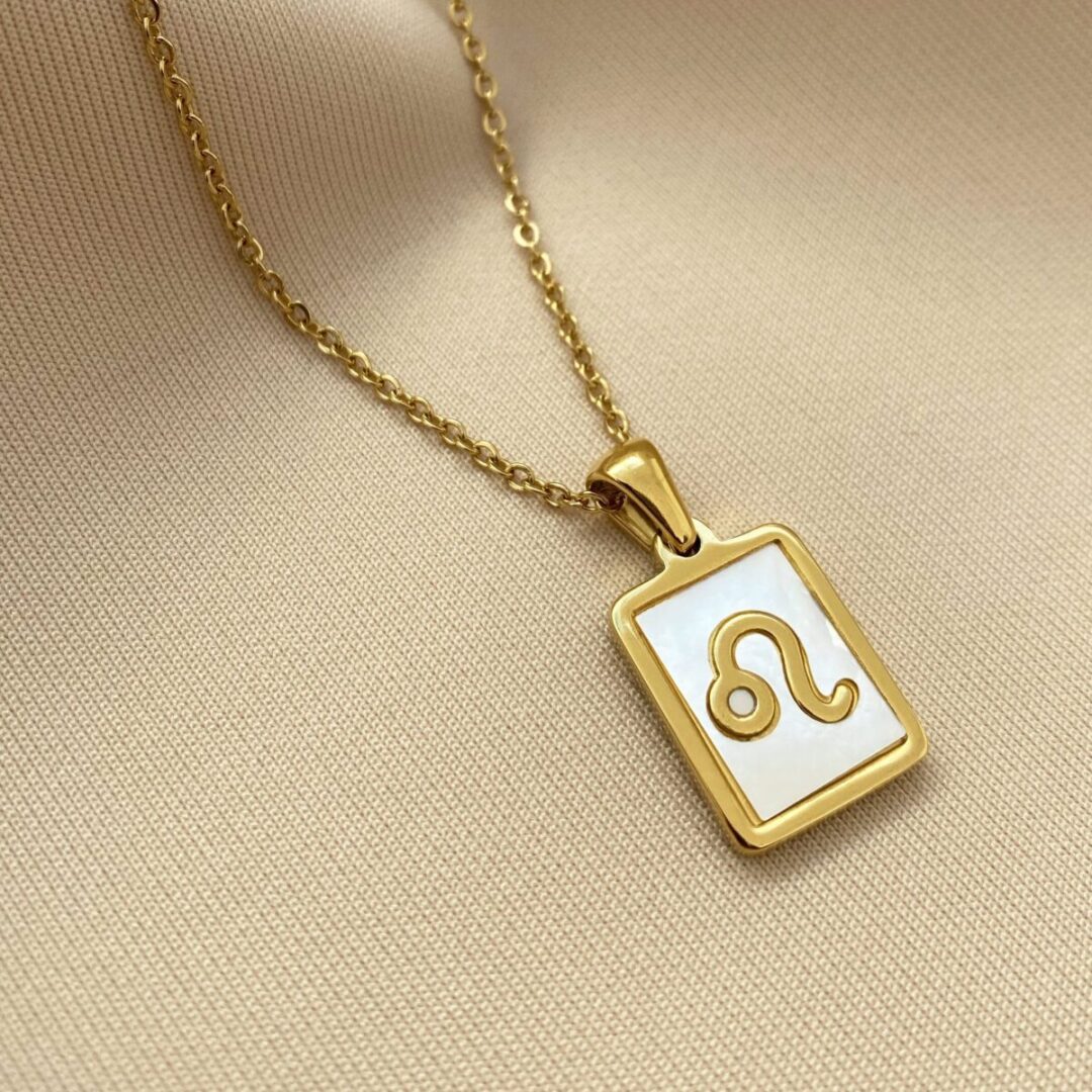 Leo Nácar Necklace