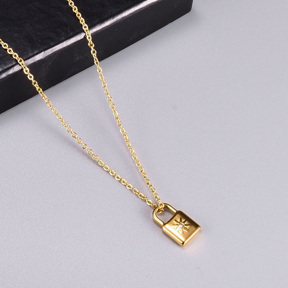 Victoria Necklace